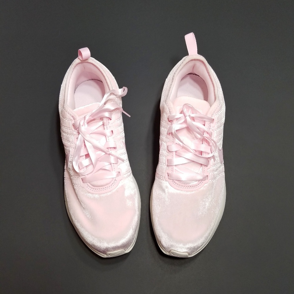 Women's Pink Athletic Shoes - Picture 4 of 8